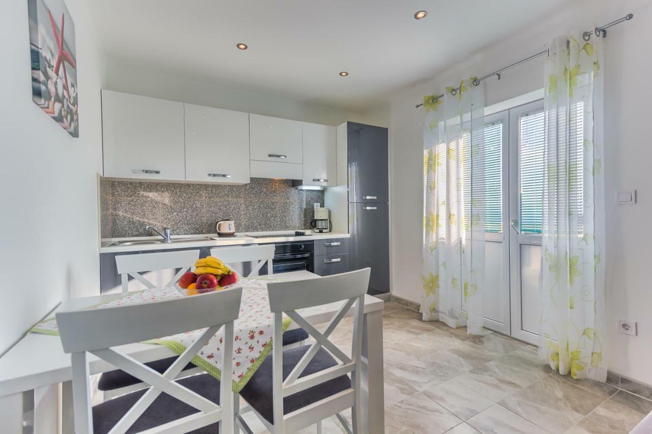 Apartment Adriano Бол Экстерьер фото